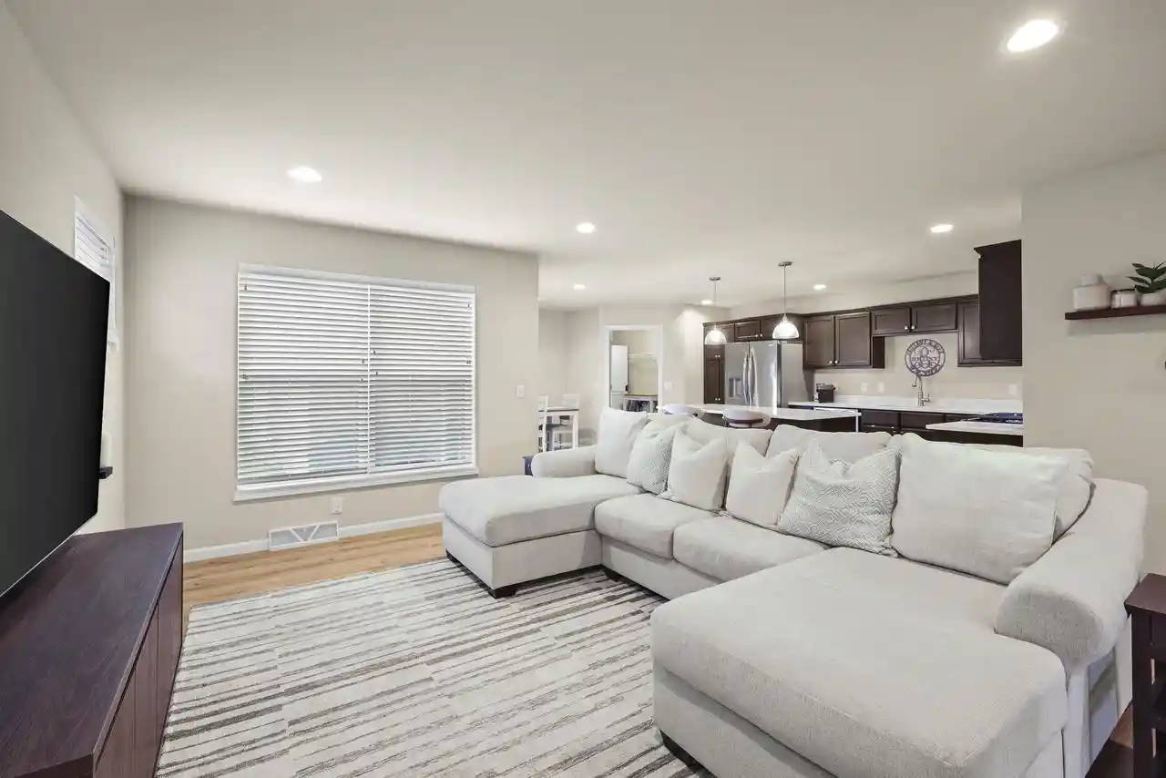 38th image of 674 Hillcrest Dr Dr, Waunakee, WI 53597 | MLS# 2024574