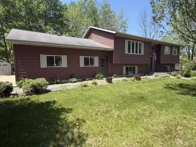 Homes for sale in Mosinee, WI | 425 Owen Street Street, Mosinee, WI 54455 | MLS# 22602410