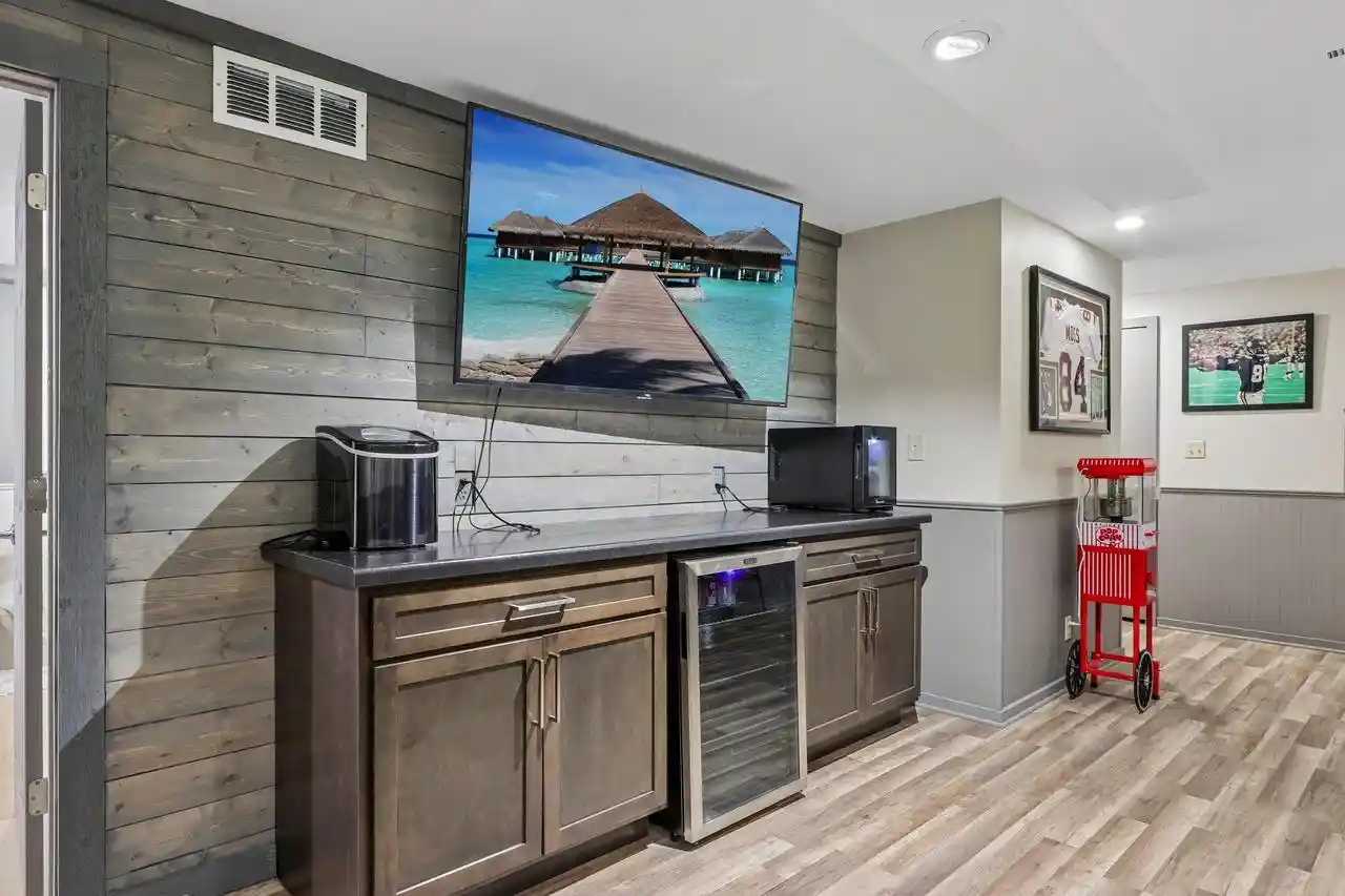 4th image of 1241 Riverton Dr Dr, Mukwonago, WI 53149 | MLS# 1964923
