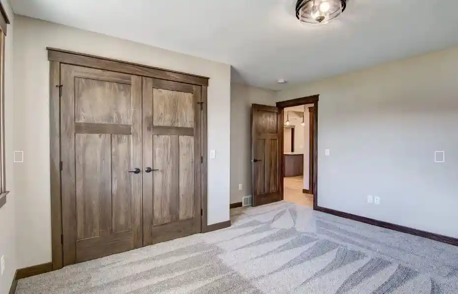 5th image of 705 Sequoia Dr Dr, Altoona, WI 54720 | MLS# 1601722