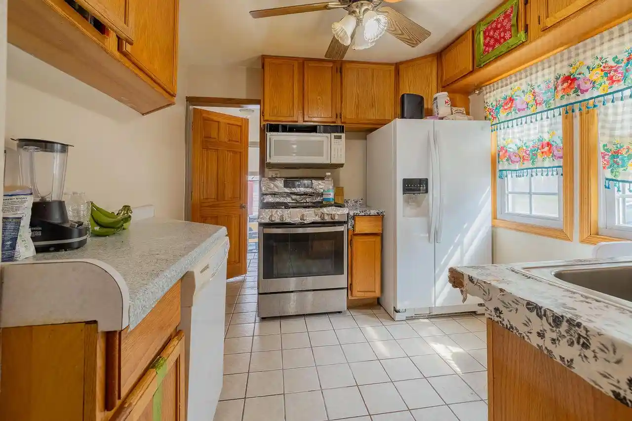 image of 1145 White Rock Ave Ave, Waukesha, WI 53186