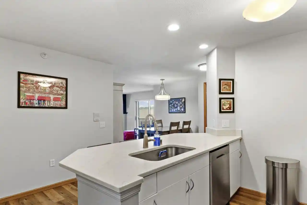 2nd image of 7203 Mid Town Road Road #209, Madison, WI 53719 | MLS# 2024610