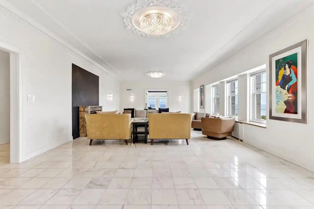 Homes for sale in Milwaukee, WI | 1028 E Juneau Avenue Avenue #825-26, Milwaukee, WI 53202 | MLS# 1964962