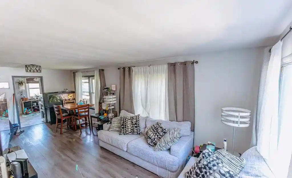4th image of 3813 Barnard Avenue Avenue, Cudahy, WI 53110 | MLS# 2024632