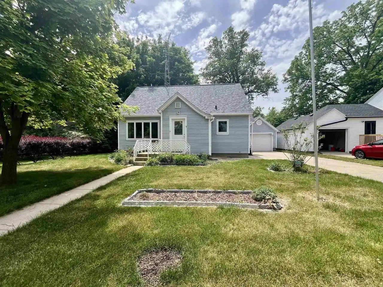 Homes for sale in Evansville, WI | 303 Garfield Avenue Avenue, Evansville, WI 53536 | MLS# 2024637