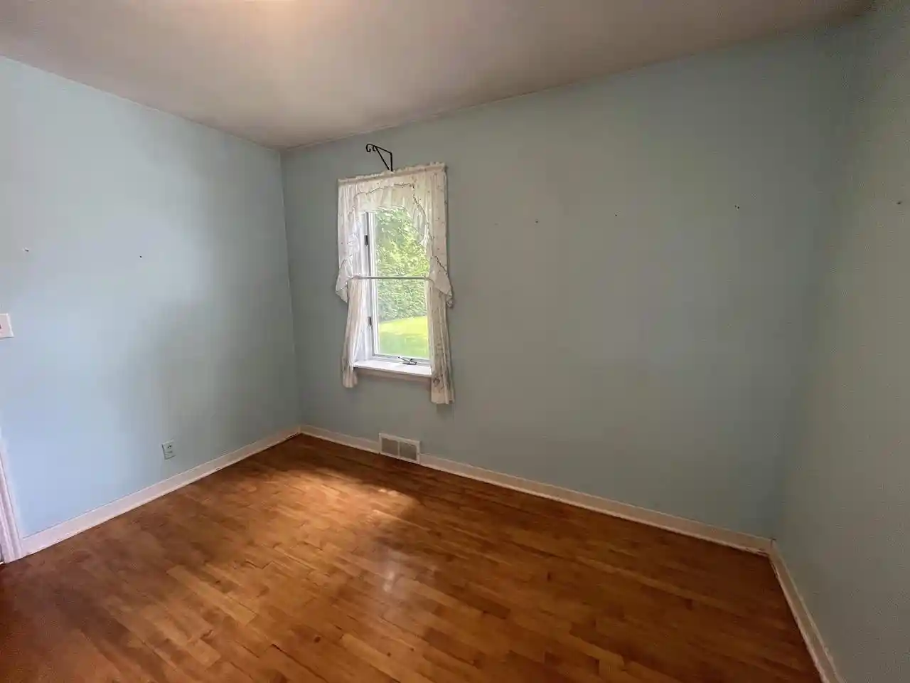 Homes for sale in Evansville, WI | 303 Garfield Avenue Avenue, Evansville, WI 53536 | MLS# 2024637