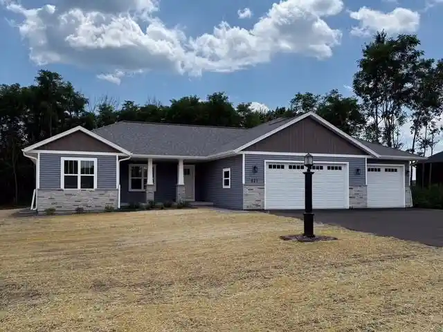 1st image of 621 Amberwood Way Way, Plover, WI 54467 | MLS# 22602424