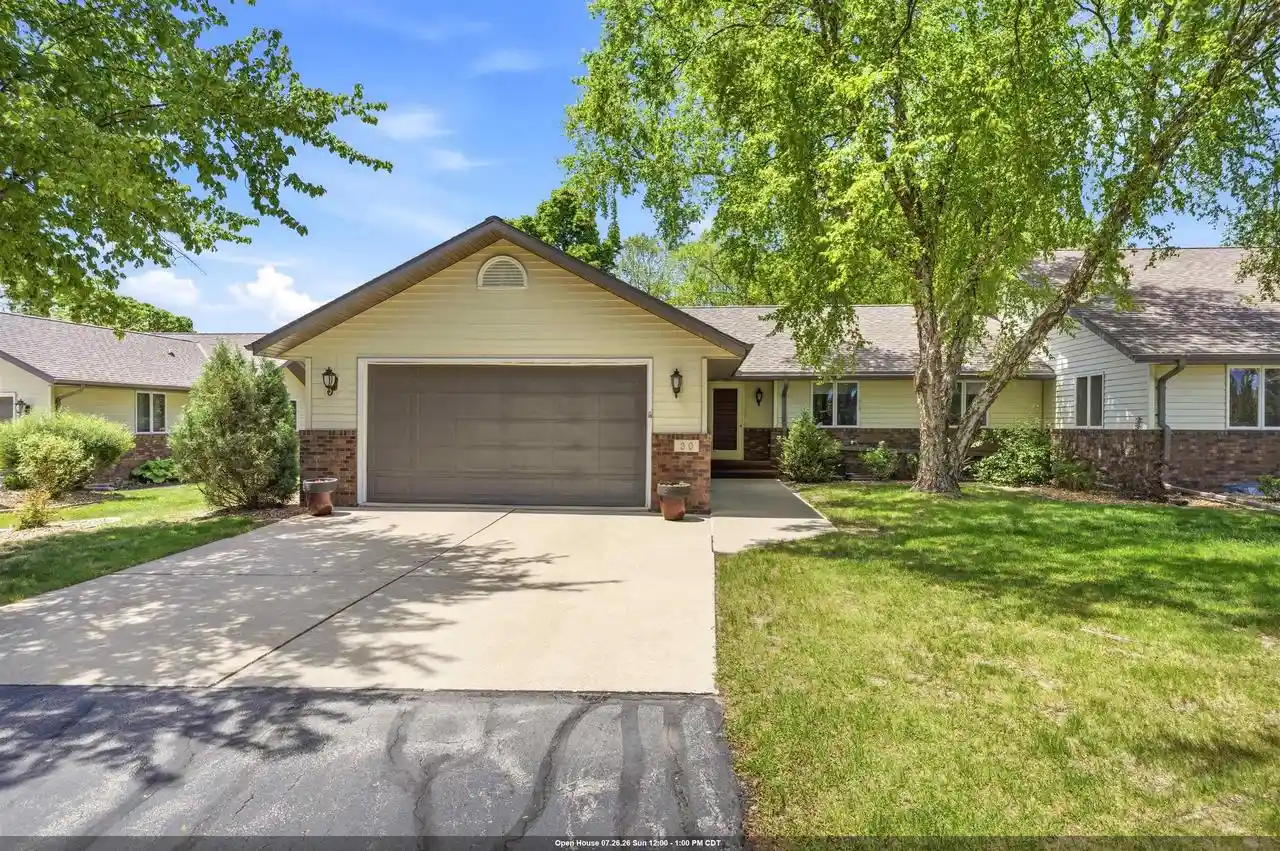 Homes for sale in Fond Du Lac, WI | 30 Country Club Court Court, Fond Du Lac, WI 54935 | MLS# 50326534