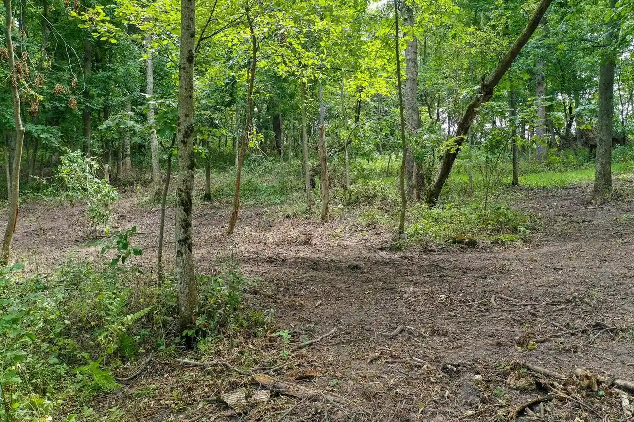 2nd image of 33 Acres County Road Jg, Mount Horeb, WI 53572 | MLS# 2024700