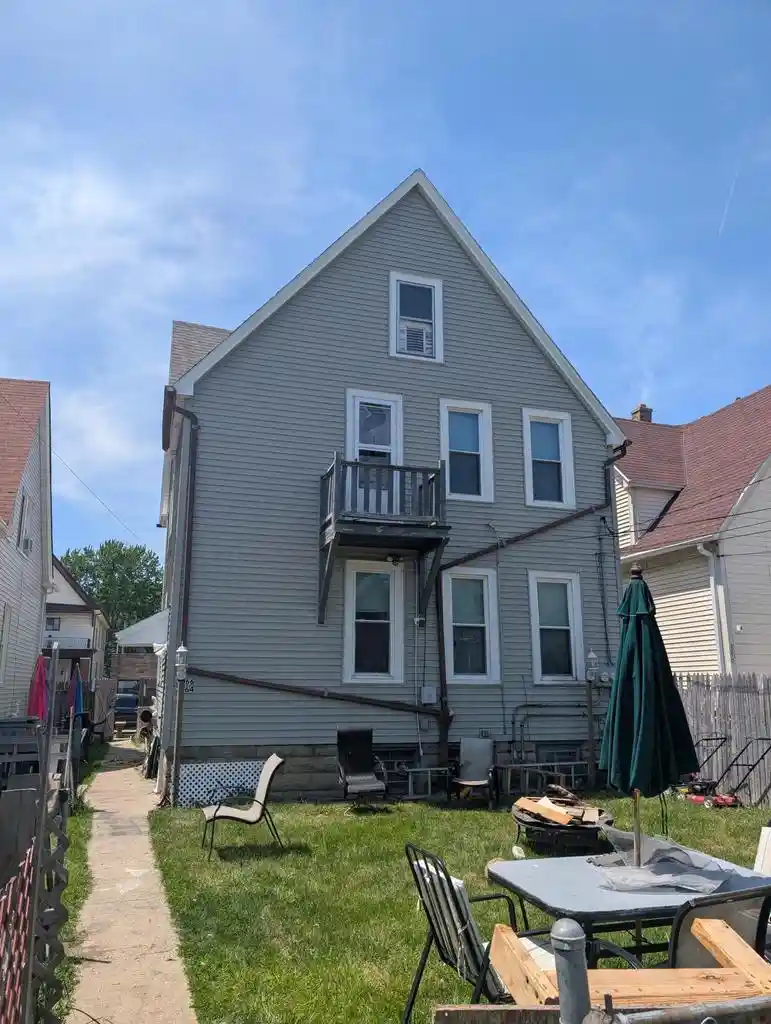 Homes for sale in Milwaukee, WI | 3264 N Holton St St, Milwaukee, WI 53212
