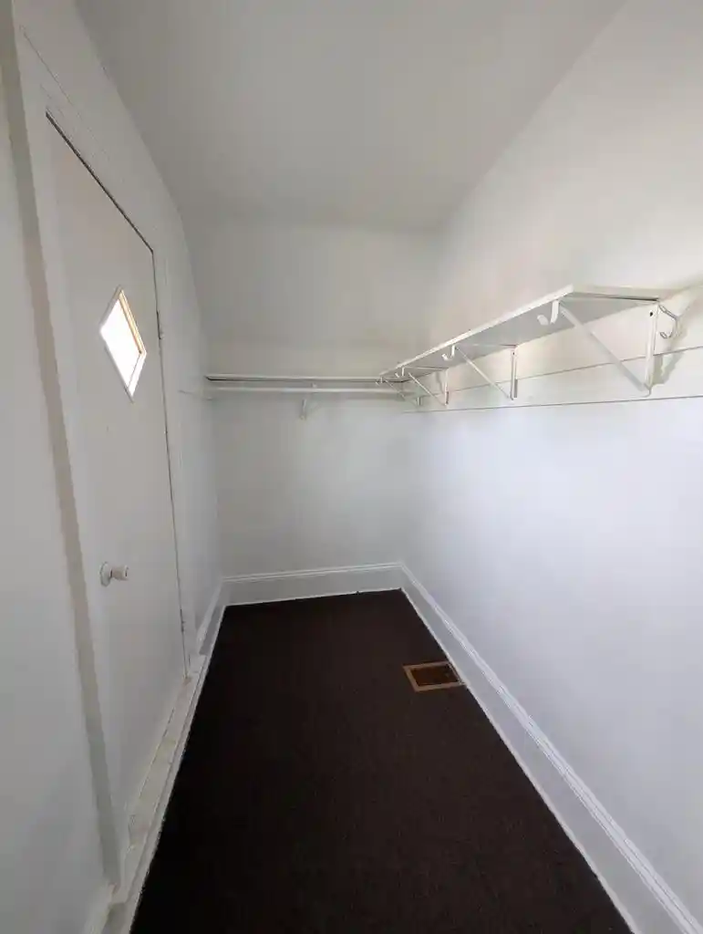 Homes for sale in Milwaukee, WI | 3264 N Holton Street Street, Milwaukee, WI 53212 | Houzeo