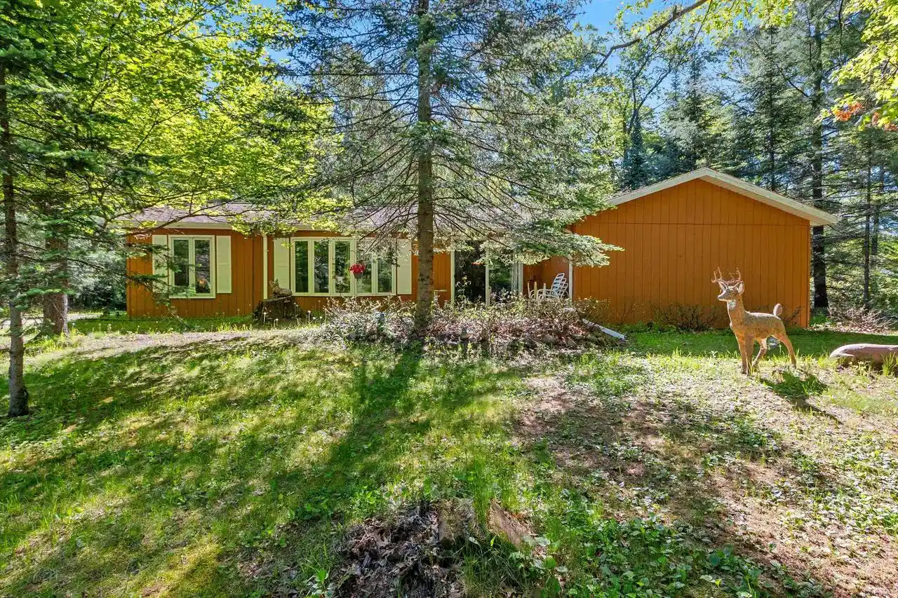 Homes for sale in Cecil, WI | N6814 Springbrook Road Road, Cecil, WI 54111 | MLS# 50326539