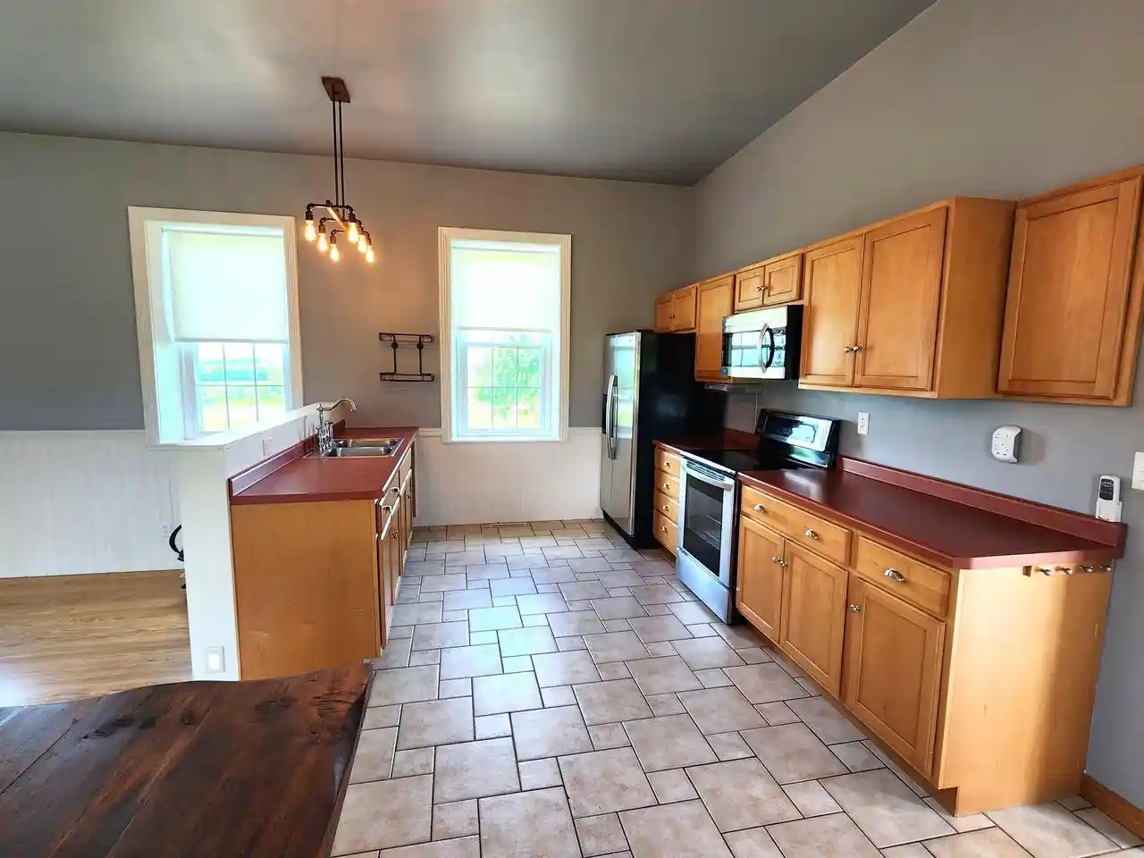 Homes for sale in Shullsburg, WI | 3010 Cth U, Shullsburg, WI 53586 | MLS# 2024712