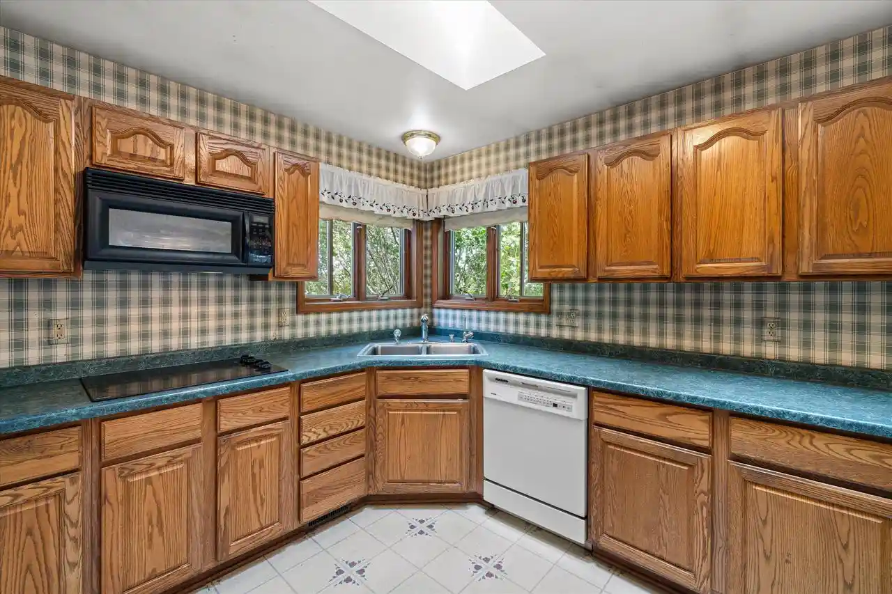 5th image of 22302 Church Road Road, Kansasville, WI 53139 | MLS# 1965113