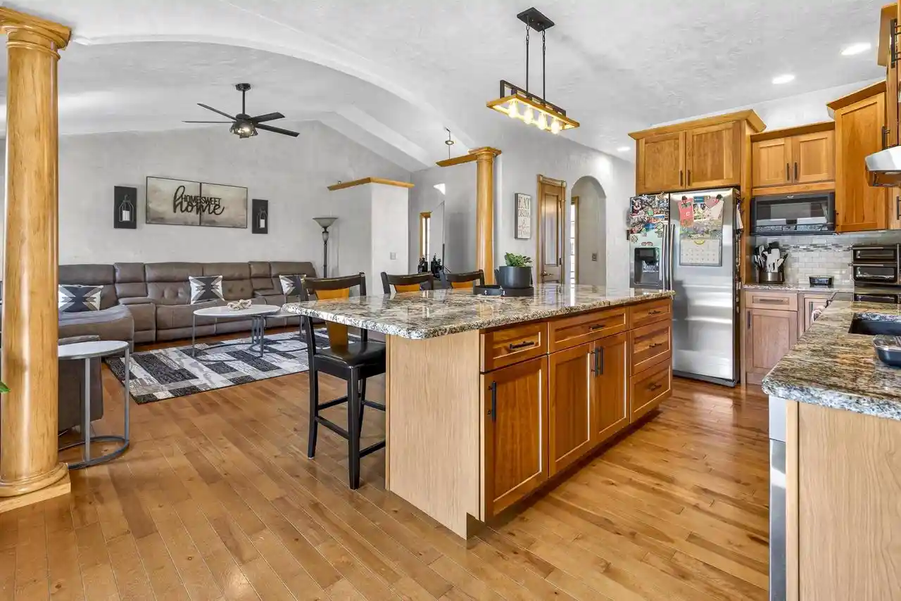 Homes for sale in Neenah, WI | 1795 Gateway Meadows Lane Lane, Neenah, WI 54956 | MLS# 50326566