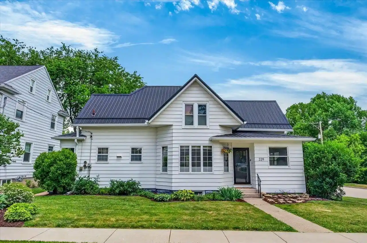Homes for sale in Belleville, WI | 229 E Pearl Street Street, Belleville, WI 53508 | MLS# 2024732
