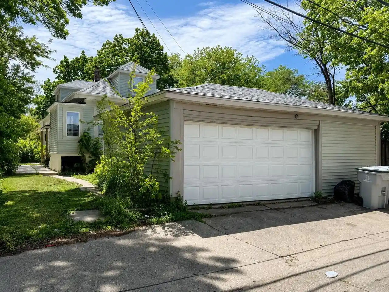 Homes for sale in Milwaukee, WI | 6302 W Medford Avenue Avenue, Milwaukee, WI 53218 | MLS# 1965141