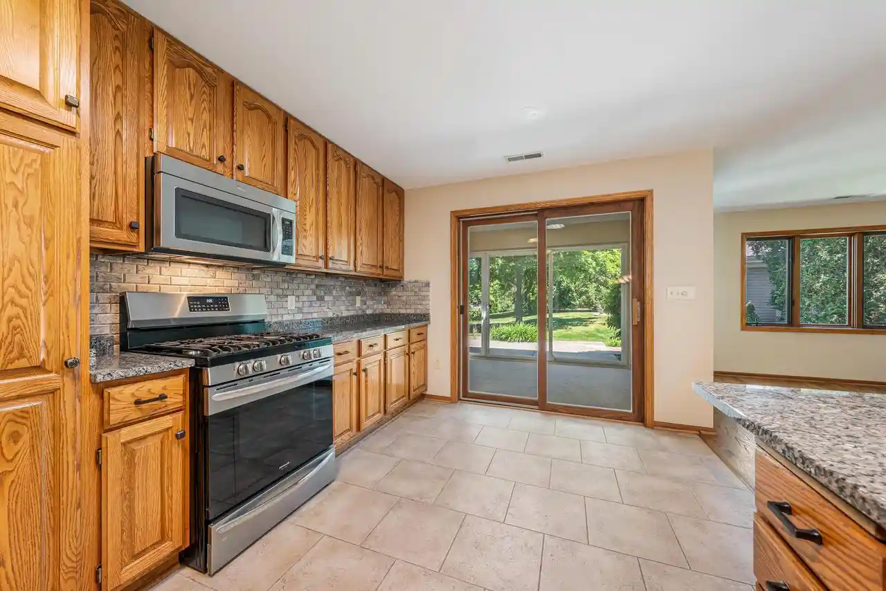Homes for sale in Mequon, WI | 11014 Mequon Square Dr Dr, Mequon, WI 53092 | MLS# 1965143