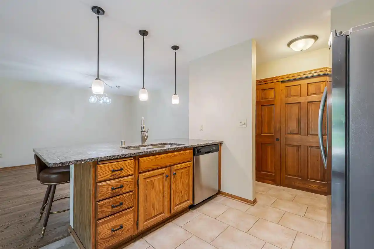 Homes for sale in Mequon, WI | 11014 Mequon Square Dr Dr, Mequon, WI 53092 | MLS# 1965143