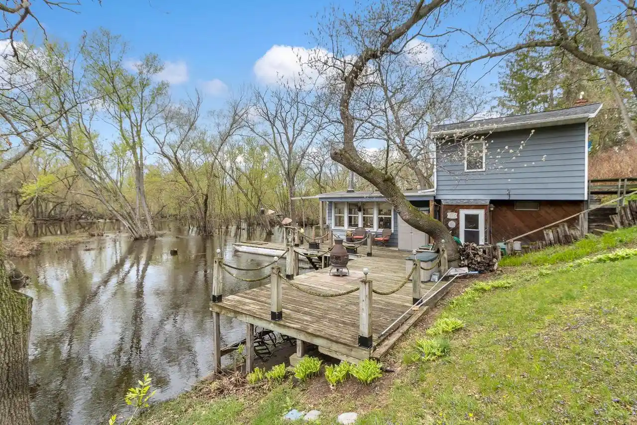 1st image of N4607 Oak Knoll Road Road, Poynette, WI 53955 | MLS# 2024740