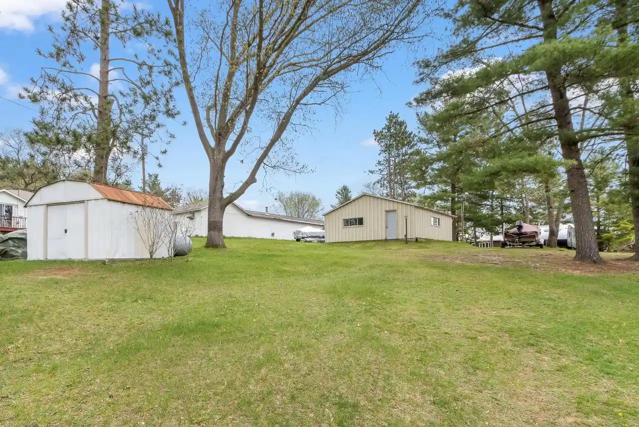 2nd image of N4607 Oak Knoll Road Road, Poynette, WI 53955 | MLS# 2024740