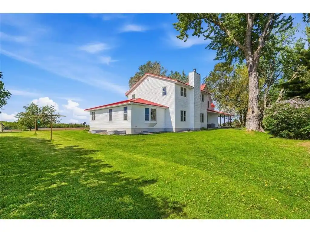 Homes for sale in Ellsworth, WI | W6373 570th Avenue Avenue, Ellsworth, WI 54011 | MLS# 7072199