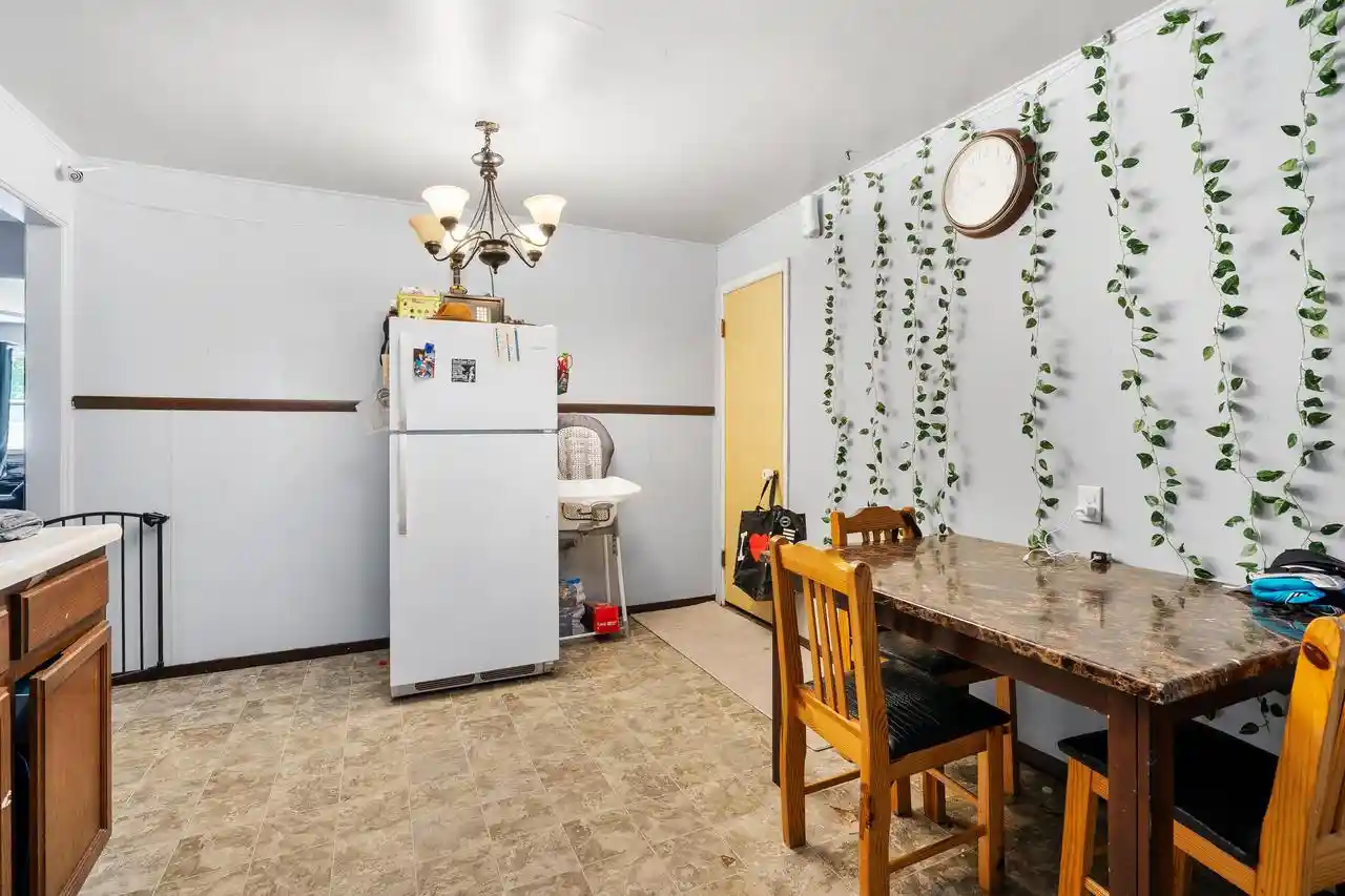 Homes for sale in Allouez, WI | 1269 Garland Street Street, Allouez, WI 54301 | MLS# 1965164