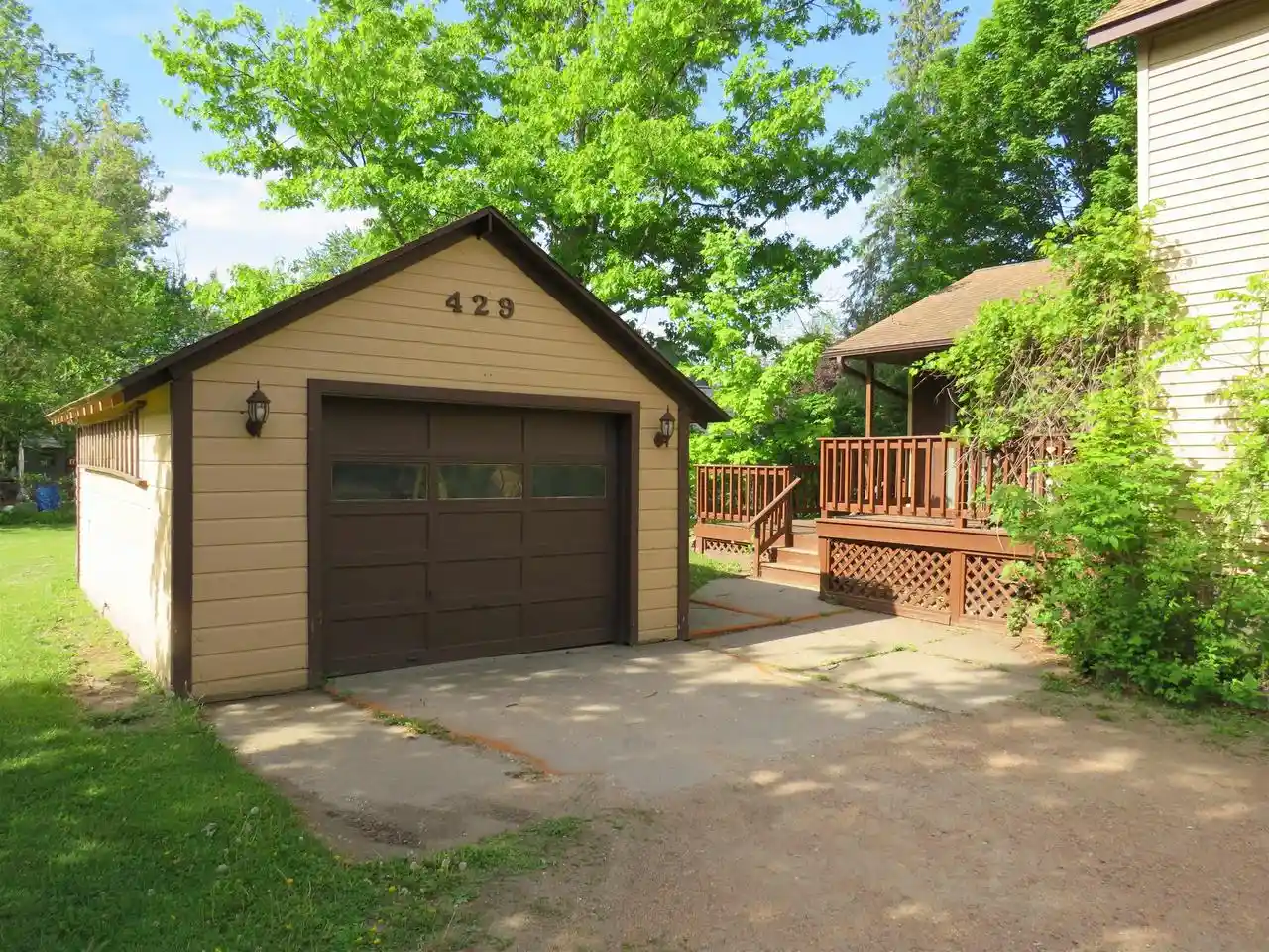 Homes for sale in Antigo, WI | 429 5Th Avenue Avenue, Antigo, WI 54409 | MLS# 22602443