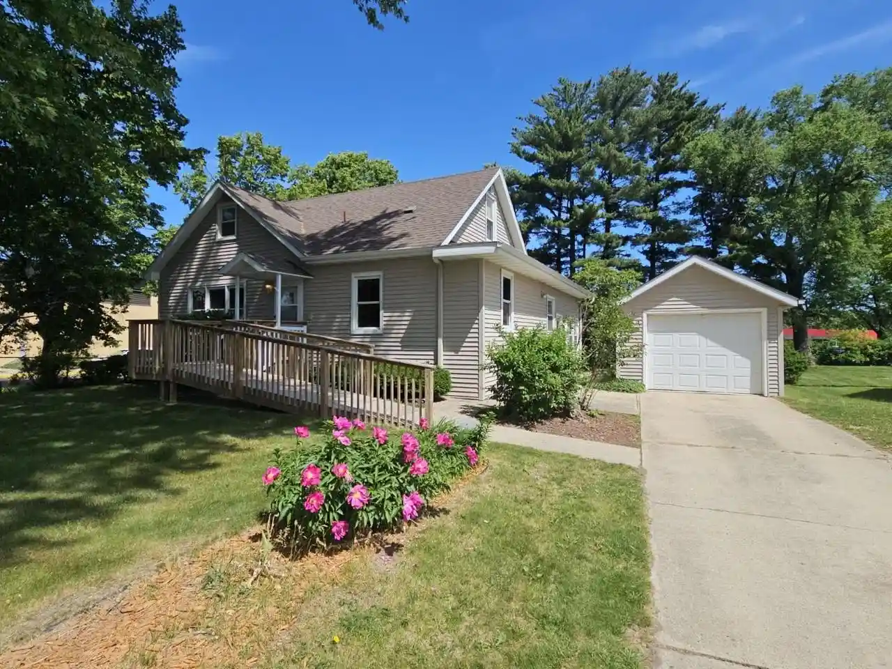 1st image of 7240 Maywood Avenue Avenue, Middleton, WI 53562 | MLS# 2024754