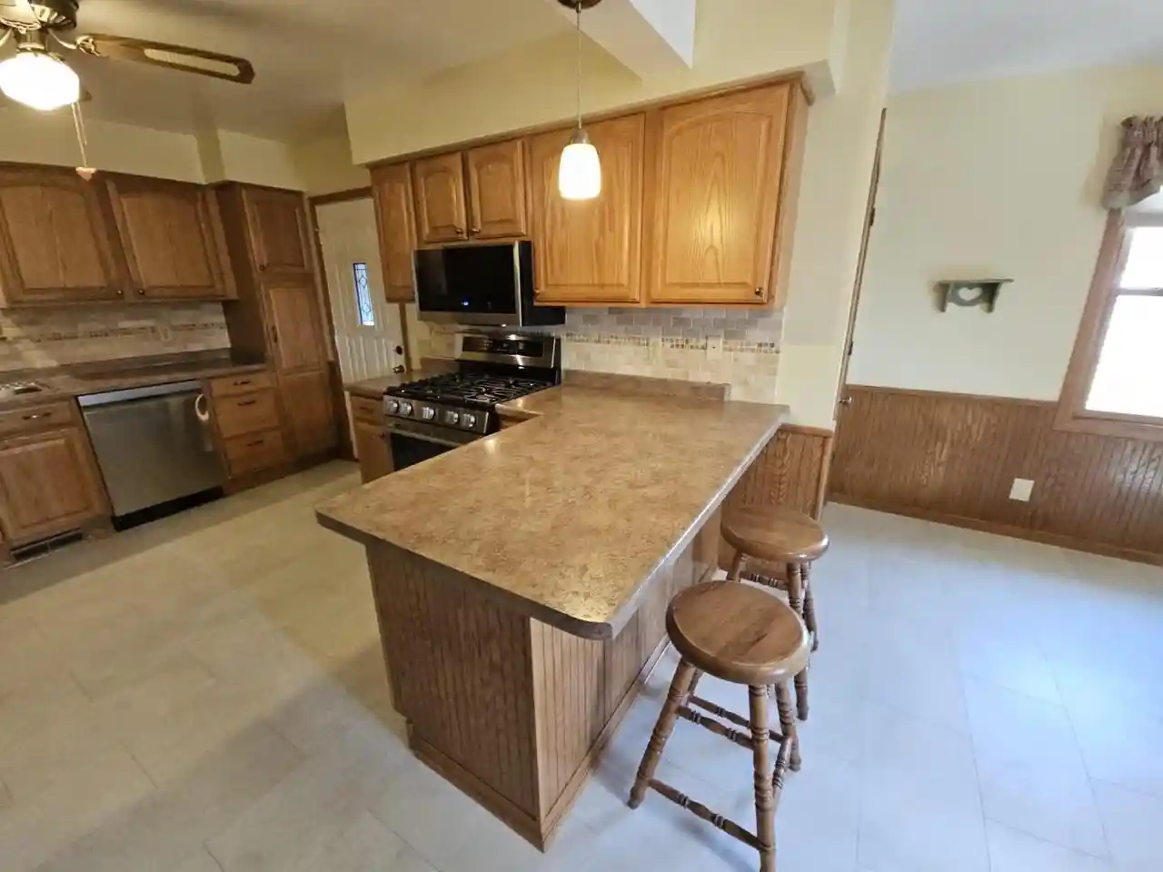 3rd image of 7240 Maywood Avenue Avenue, Middleton, WI 53562 | MLS# 2024754