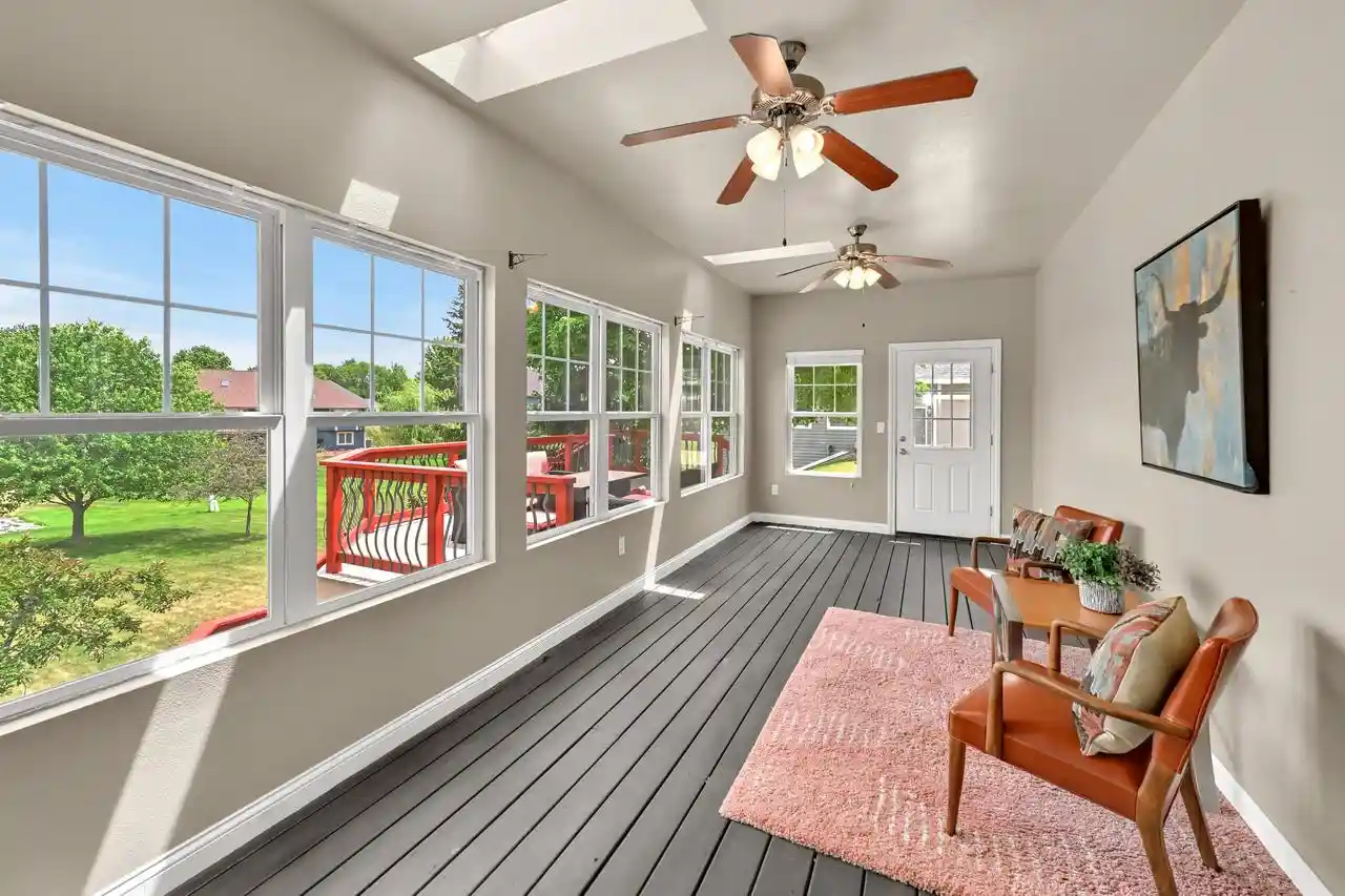 Homes for sale in Oconomowoc, WI | 533 Majestic View Lane Lane, Oconomowoc, WI 53066 | MLS# 1965185