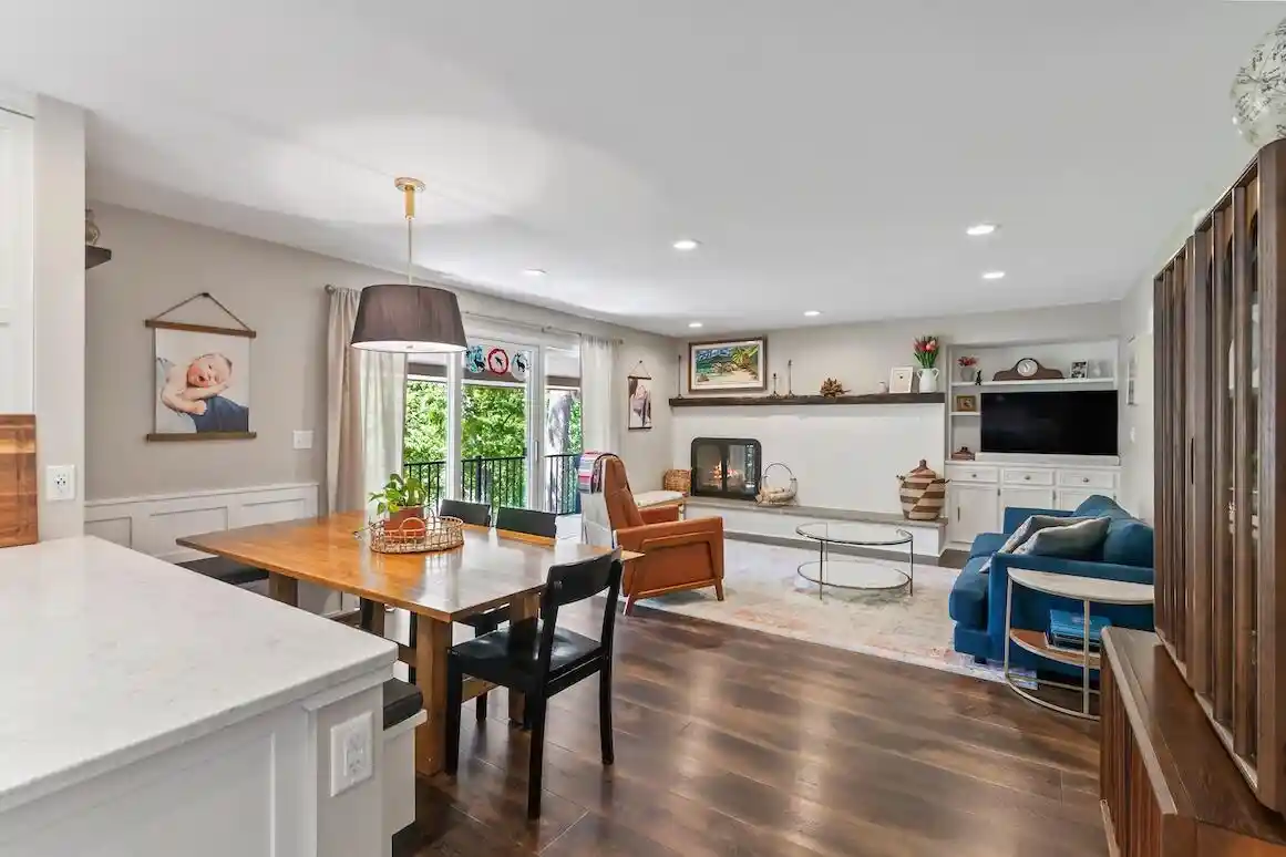 Homes for sale in Wauwatosa, WI | 1943 River Park Court Court, Wauwatosa, WI 53226 | MLS# 1965189