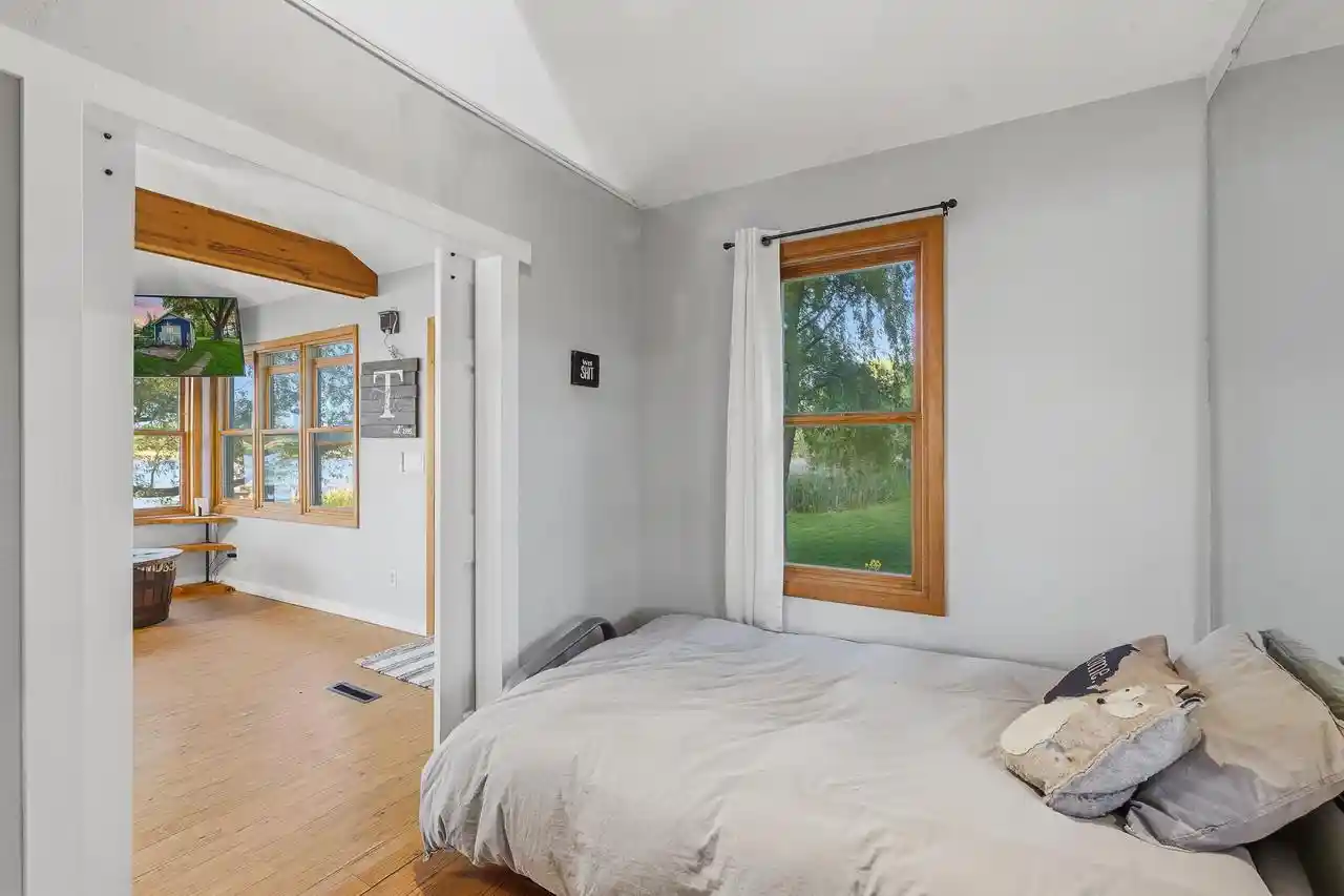Homes for sale in Fox Lake, WI | W10581 Hickory Grove Road Road, Fox Lake, WI 53933 | MLS# 2024772