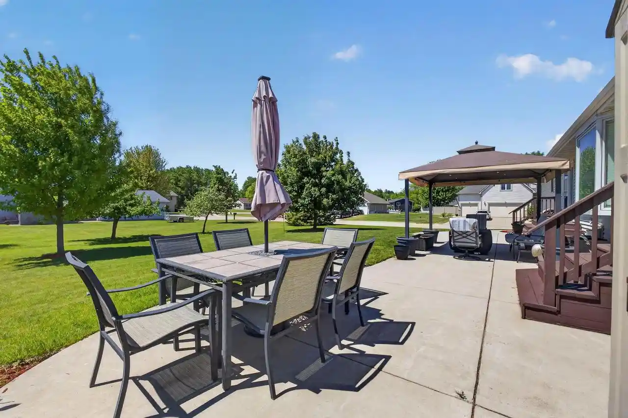 Homes for sale in Menominee, MI | 2505 19Th Street Street, Menominee, MI 49858 | MLS# 50326593