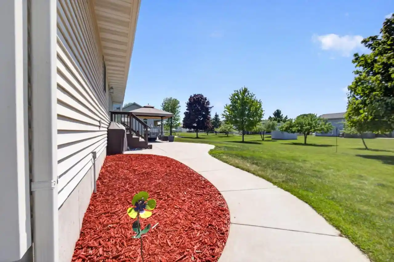 Homes for sale in Menominee, MI | 2505 19Th Street Street, Menominee, MI 49858 | MLS# 50326593