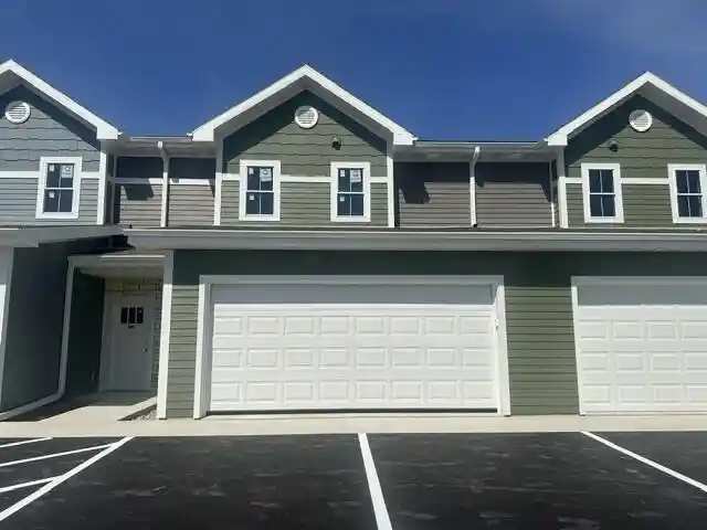 1st image of 216 Settlers Dr Dr, Jefferson, WI 53549 | MLS# 1965228