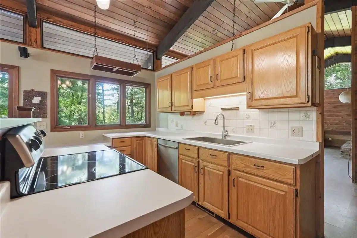 Homes for sale in Verona, WI | 3068 Timber Lane Lane, Verona, WI 53593 | MLS# 2024793