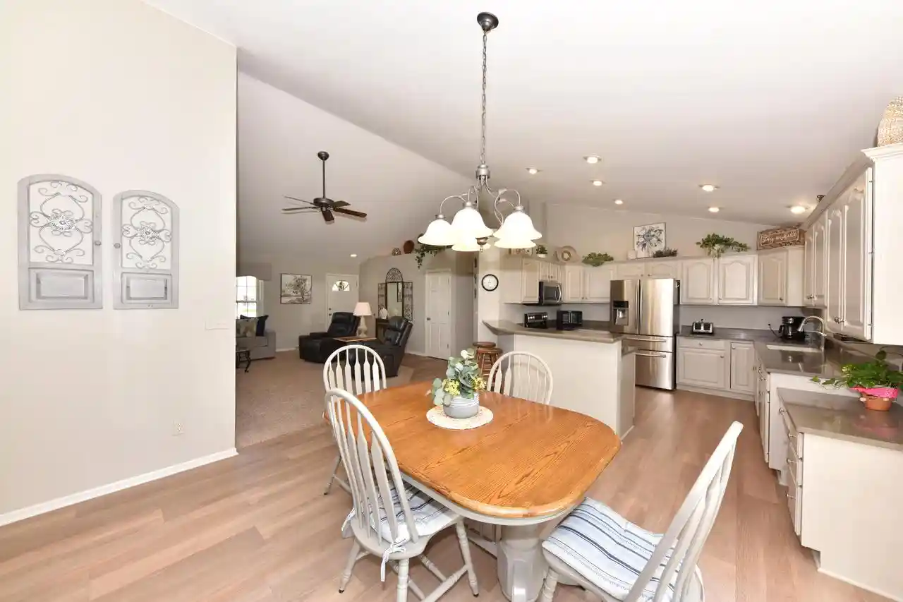47th image of N65w15321 Blue Heron Dr Dr, Menomonee Falls, WI 53051 | MLS# 1965253