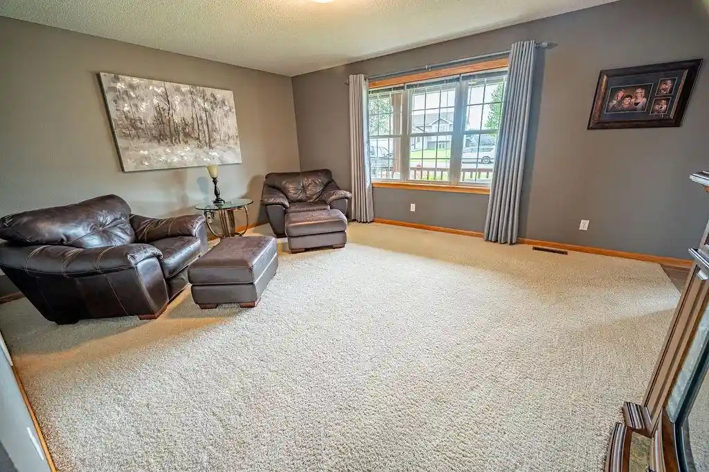 Homes for sale in Ellsworth, WI | 444 W Overlook Dr Dr, Ellsworth, WI 54011 | MLS# 1601748
