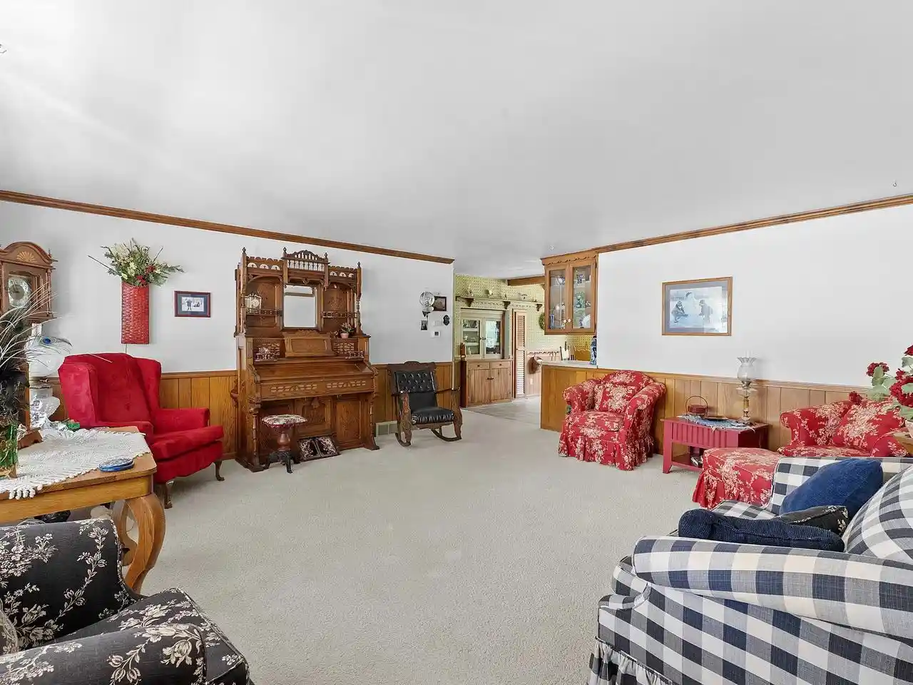 Homes for sale in Sturgeon Bay, WI | 430 W Redwood Pl Pl, Sturgeon Bay, WI 54235 | MLS# 50326614
