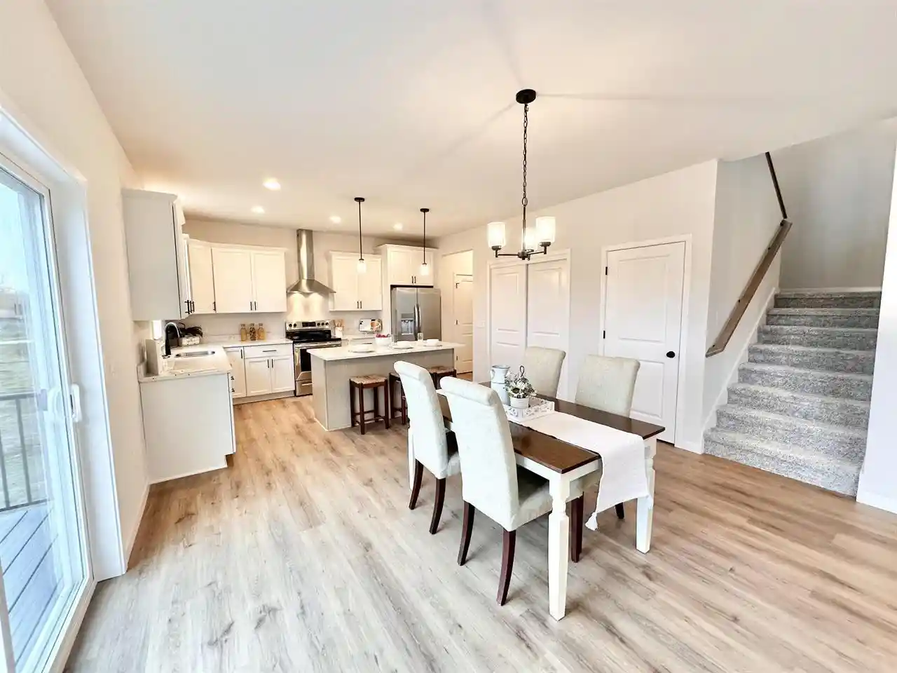 2nd image of 1117 Nordland Dr Dr, Stoughton, WI 53589 | MLS# 2024830