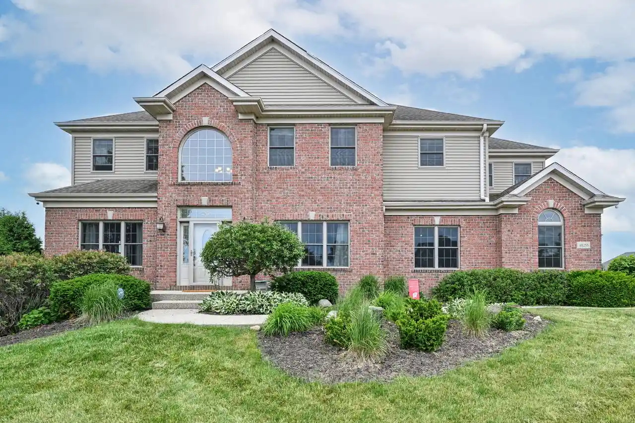 Homes for sale in Genoa City, WI | 40255 105th Street Street, Genoa City, WI 53128 | MLS# 1965303