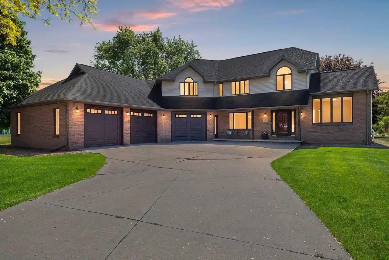 Homes for sale in Kaukauna, WI | 1009 Brill Road Road, Kaukauna, WI 54130 | MLS# 50326633