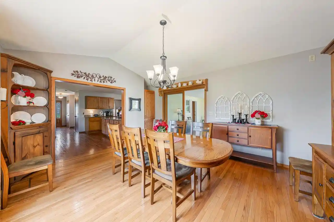 Homes for sale in Appleton, WI | W6108 Long Court Court, Appleton, WI 54914 | MLS# 50326627