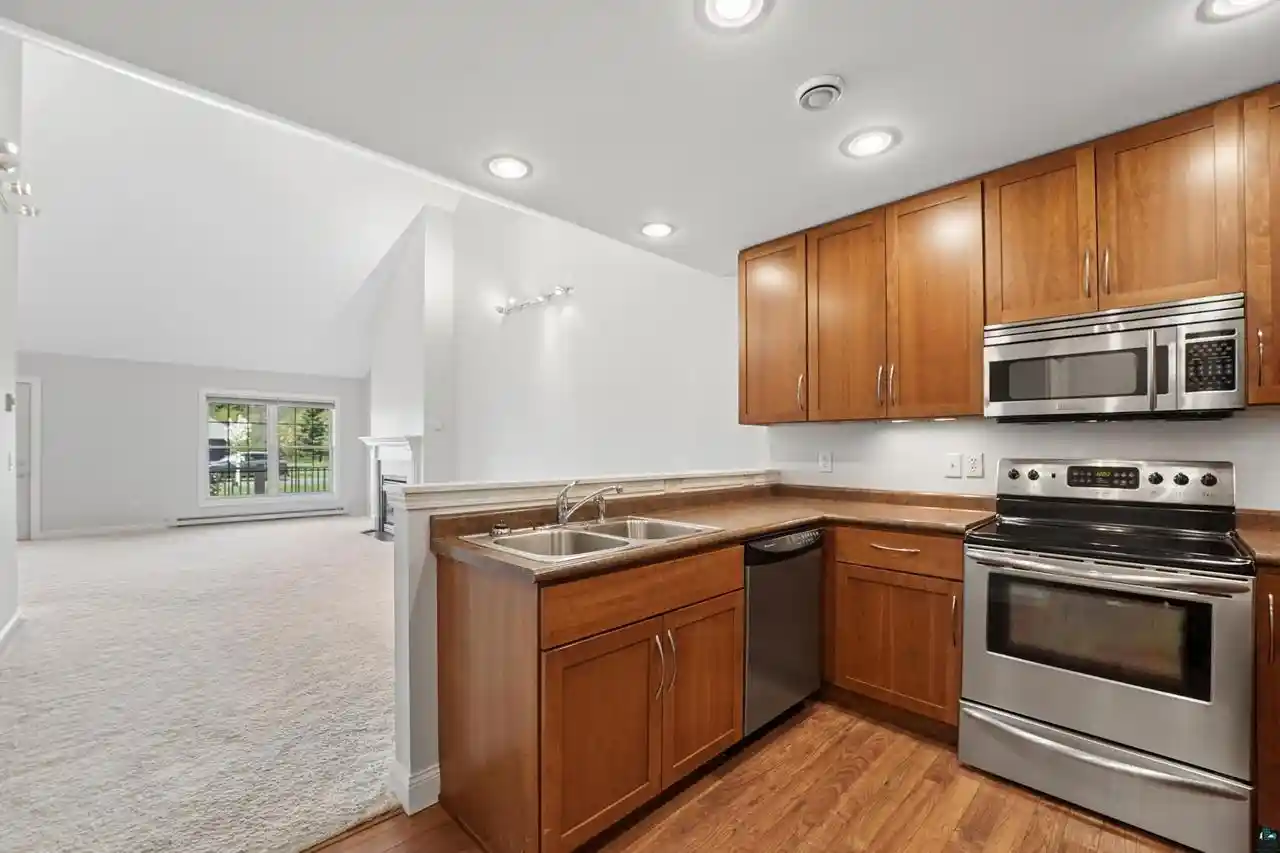 Homes for sale in Superior, WI | 1422 New York Ave Ave, Superior, WI 54880 | MLS# 6125768