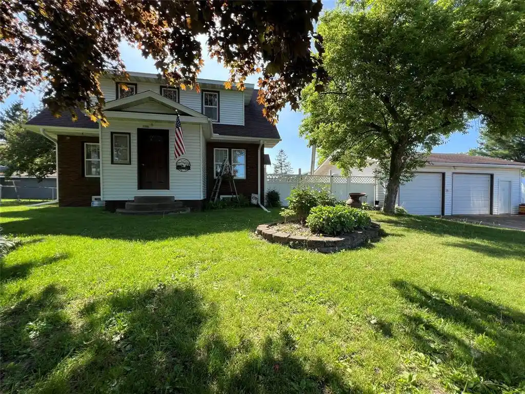 Homes for sale in New Auburn, WI | 115 East Street Street, New Auburn, WI 54757 | MLS# 1601826