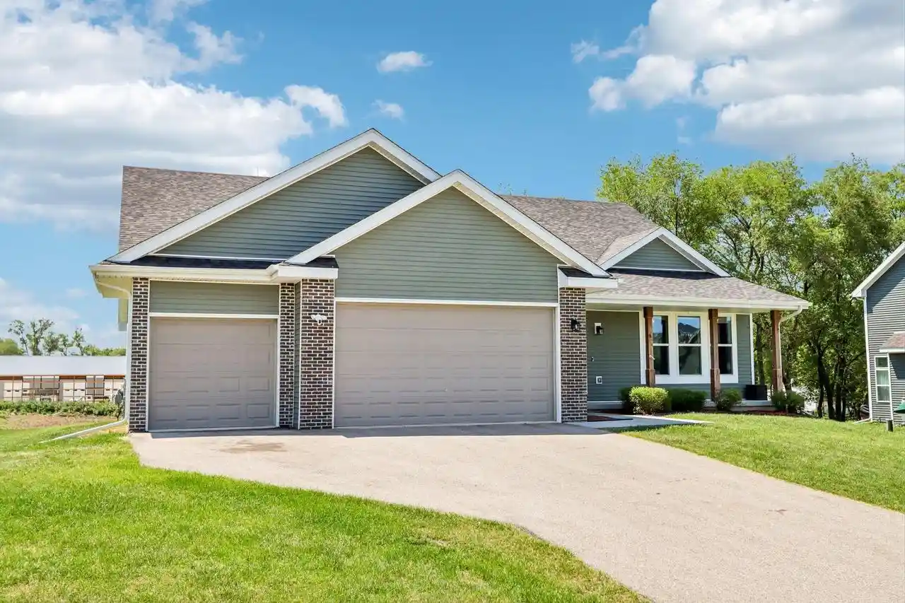Homes for sale in Edgerton, WI | 706 E Mason Dr Dr, Edgerton, WI 53534 | MLS# 2024857