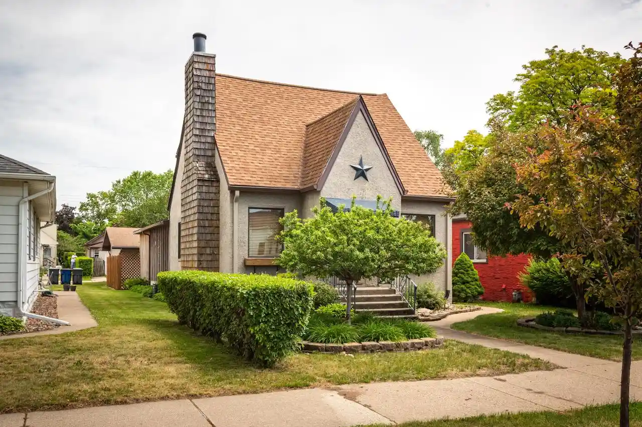Homes for sale in La Crosse, WI | 2406 Wood Street Street, La Crosse, WI 54603 | MLS# 1965369