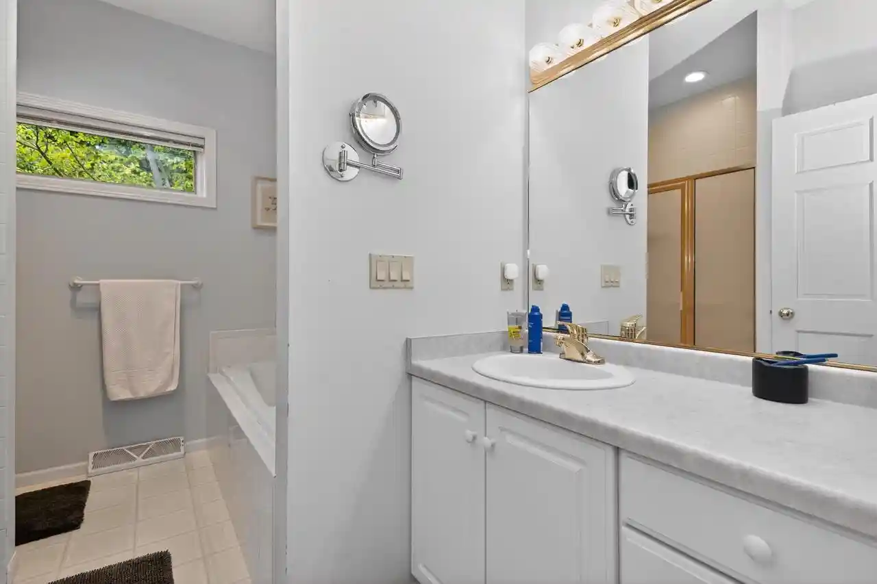 3rd image of 942 S Park Avenue Avenue, Fond Du Lac, WI 54935 | MLS# 50326482