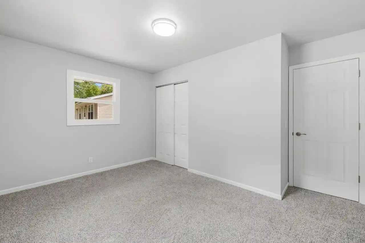 Homes for sale in West Bend, WI | 513 Bender Road Road #515, West Bend, WI 53090 | MLS# 1965410